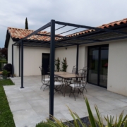 Asymetrix YHF : des pergolas artisanales sur-mesure